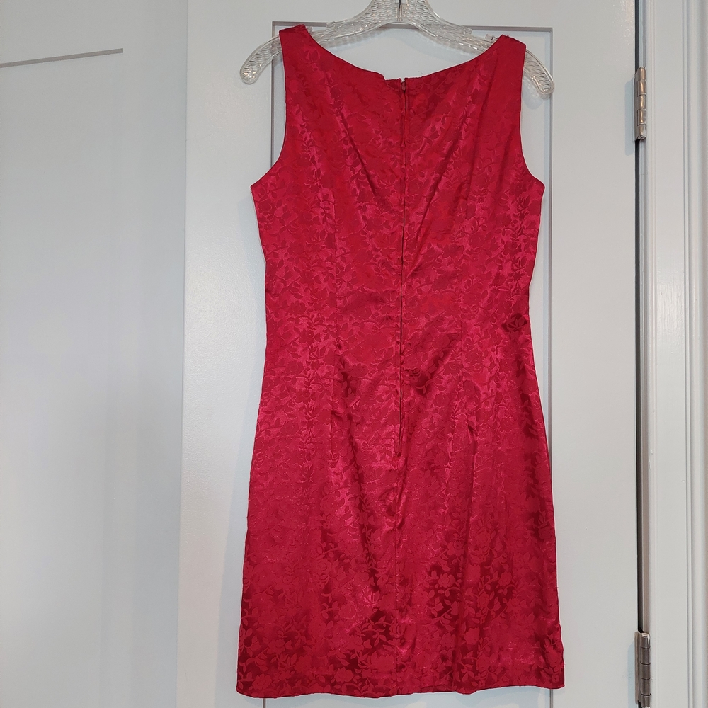 Be Smart Women's Medium Chic Sleeveless Red Floral Dress - Picture 2 of 13